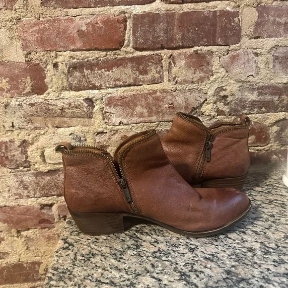 LUCKY BRAND BROWN LEATHER ANKLE HEEL BOOT 8.5 - Picture 4 of 6